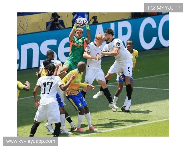 南非逆转成功，球员状态全面回升，南非球迷